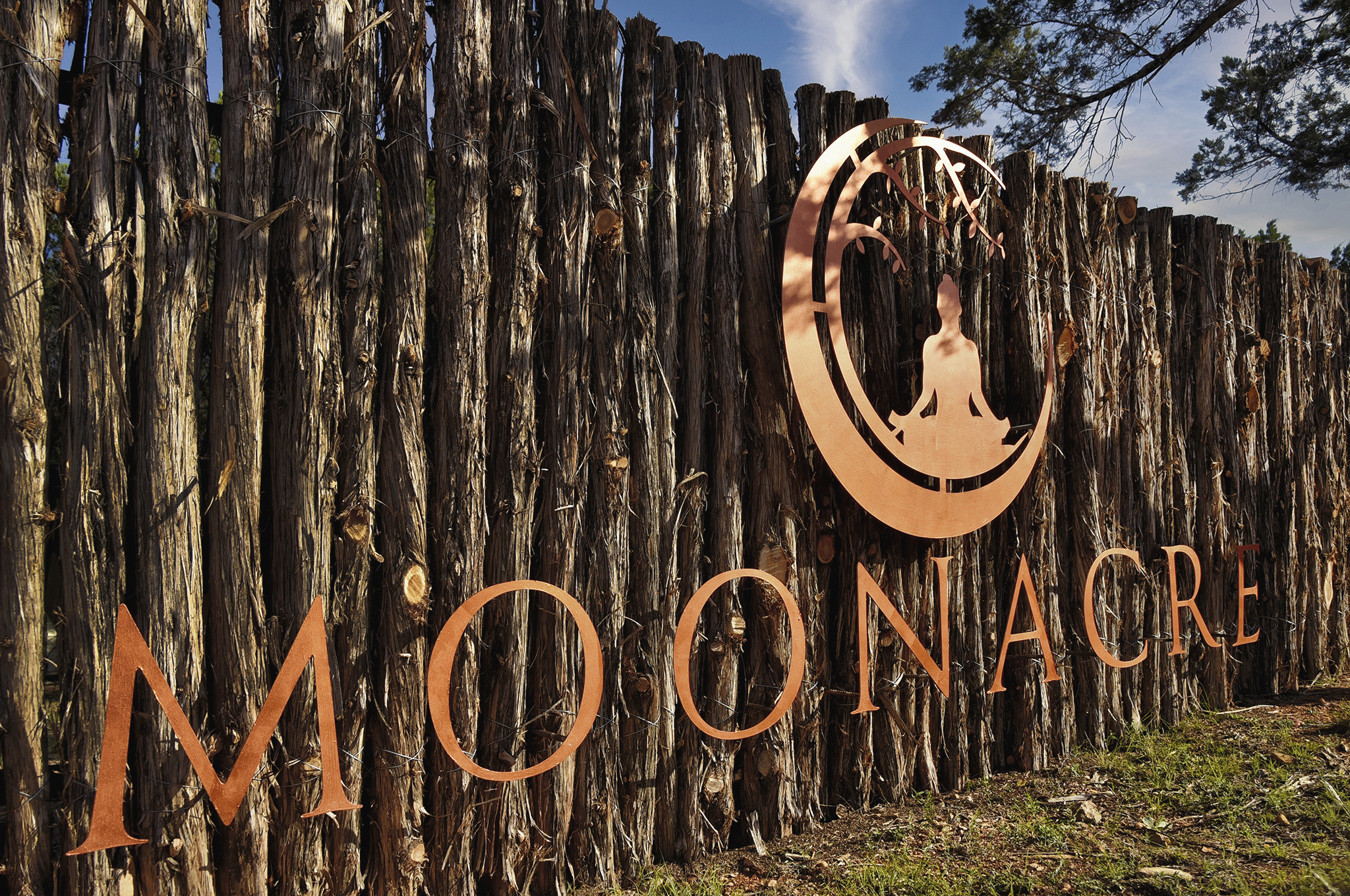 Moonacre selection web 0011